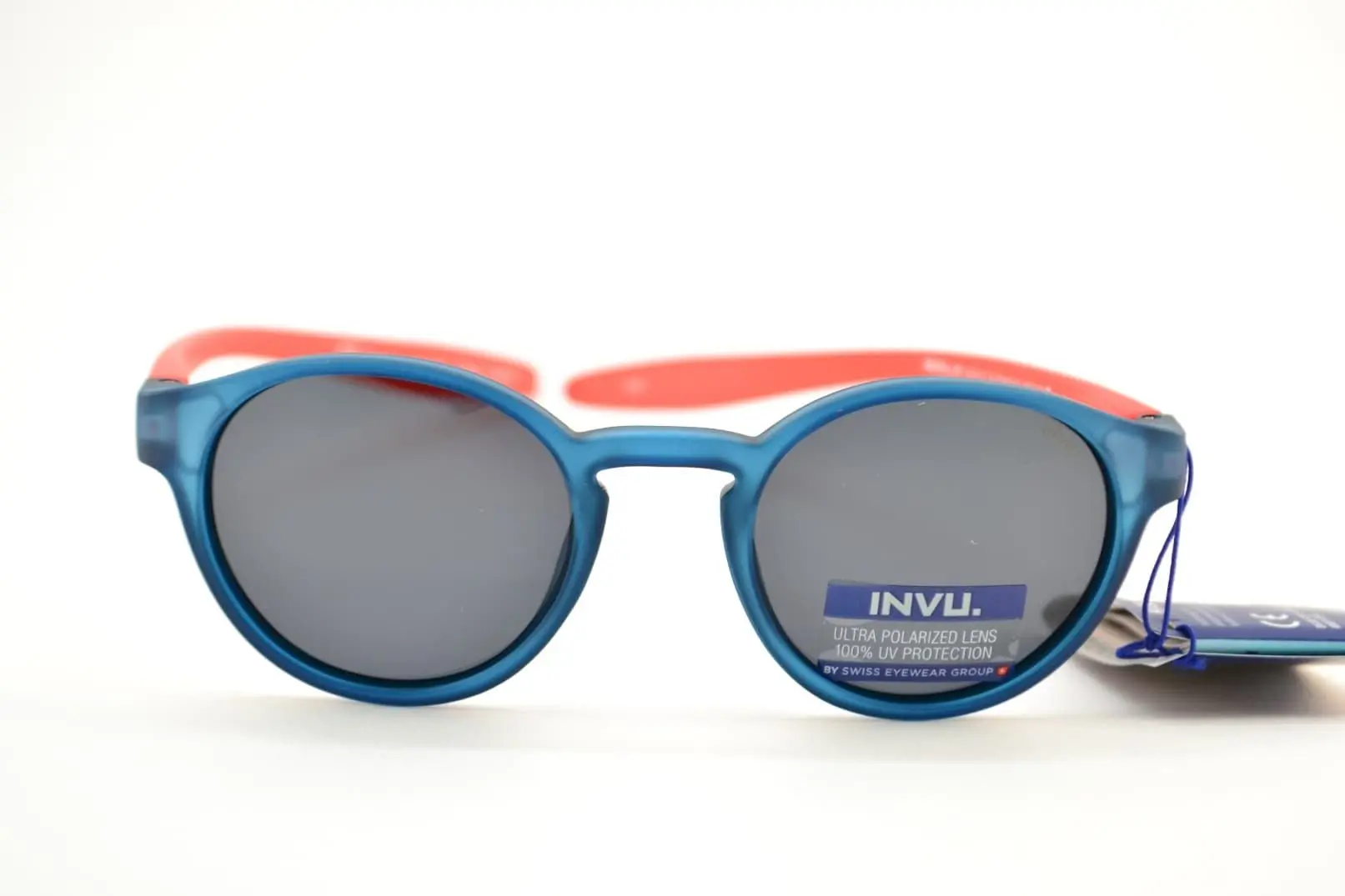 Солнцезащитные очки INVU K2808F