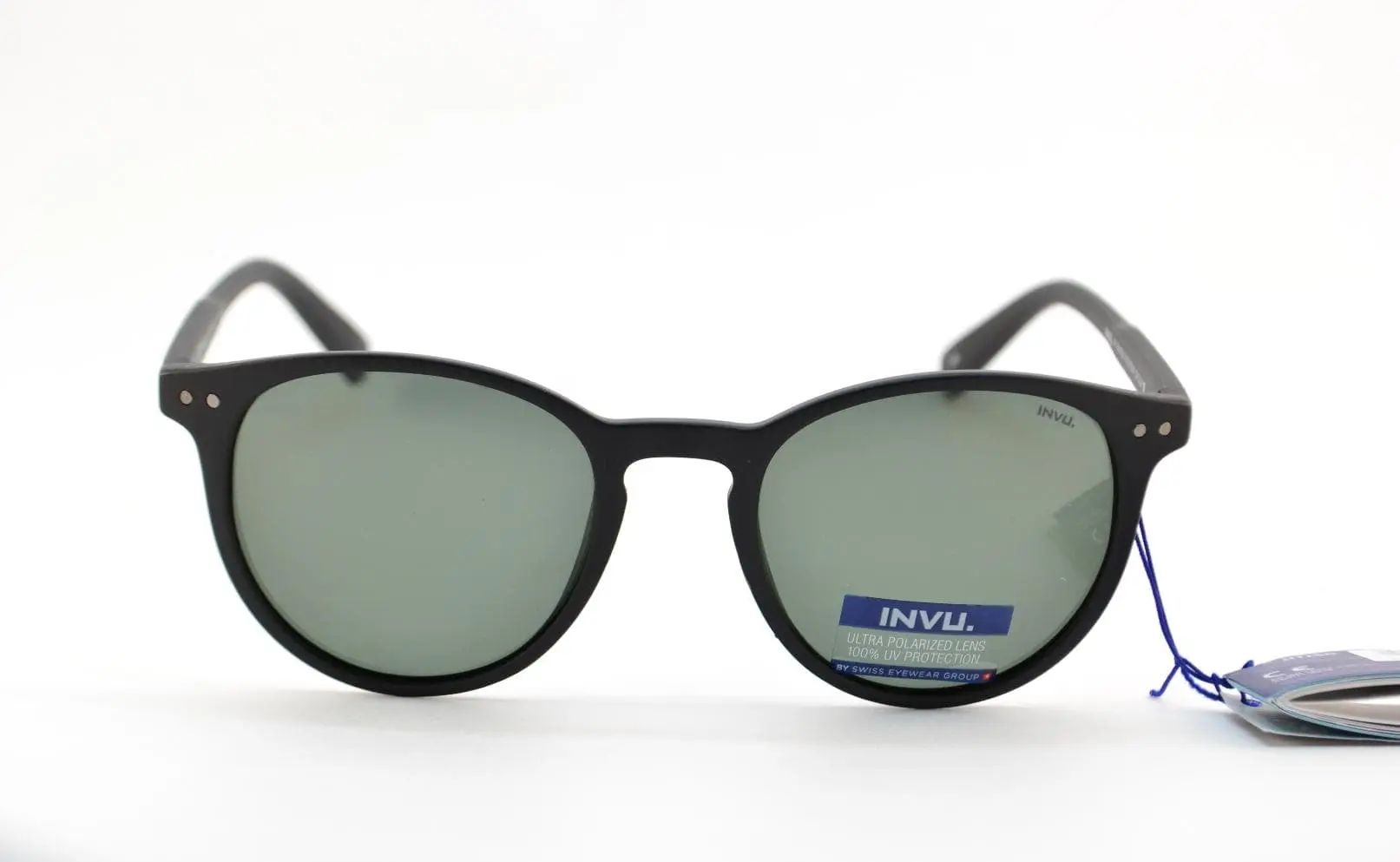Солнцезащитные очки INVU B2832D