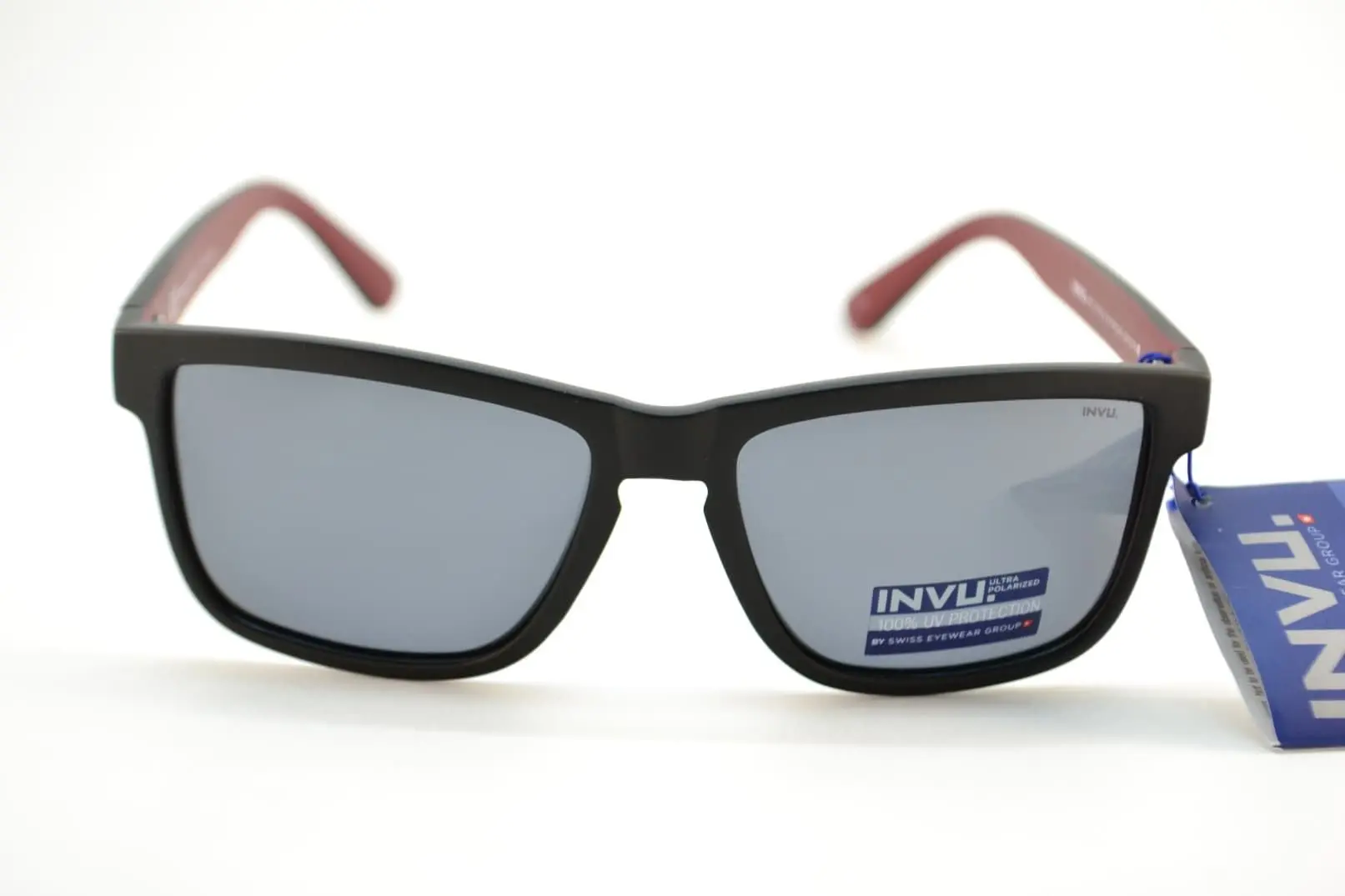 Солнцезащитные очки INVU K2911A