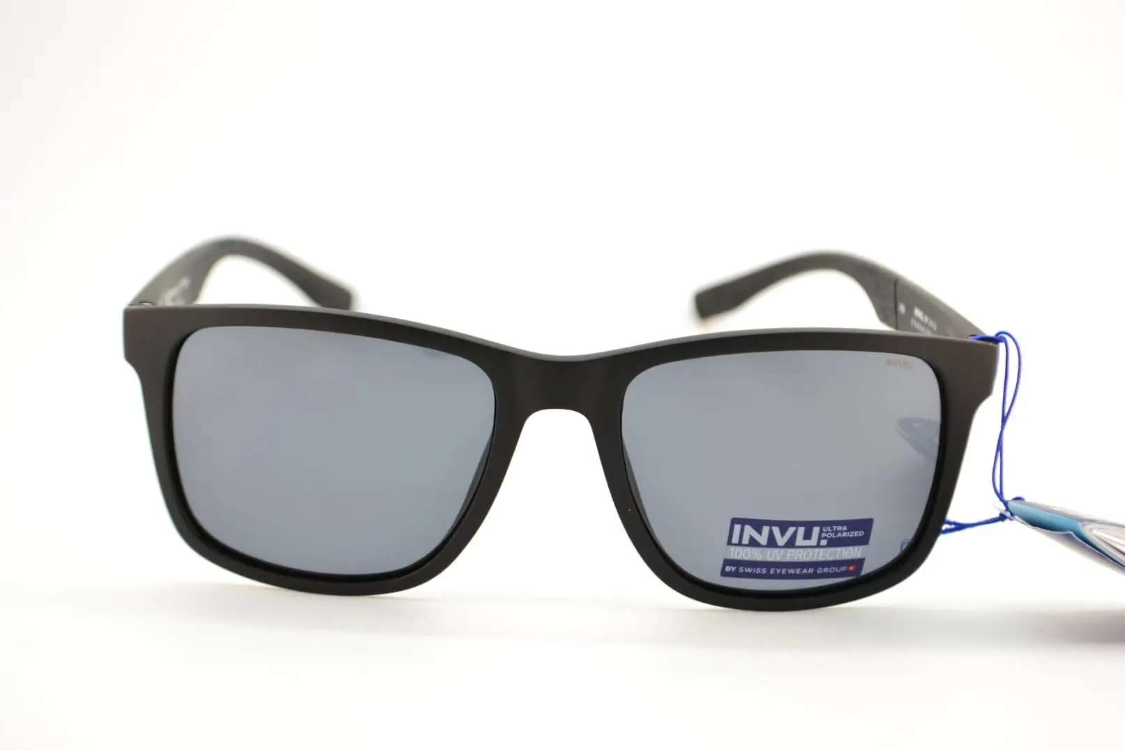 Солнцезащитные очки INVU B2926A
