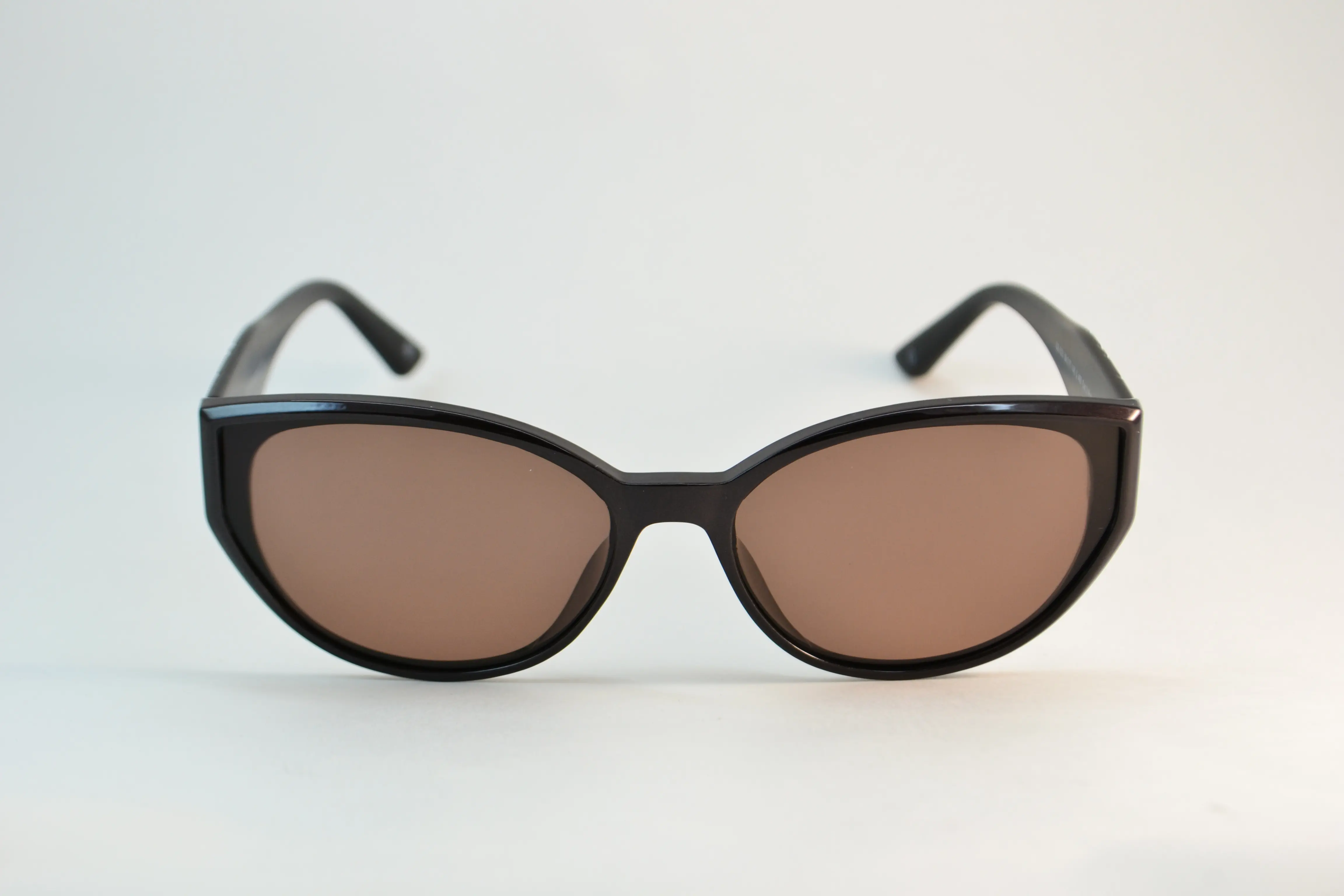 солнцезащитные очки Genex Sunglasses GS-533 с. 490