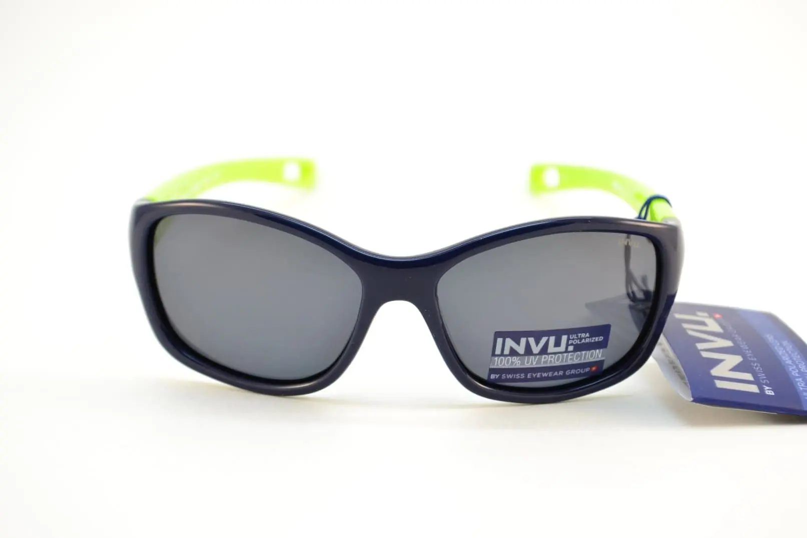 Солнцезащитные очки детские INVU K2603P