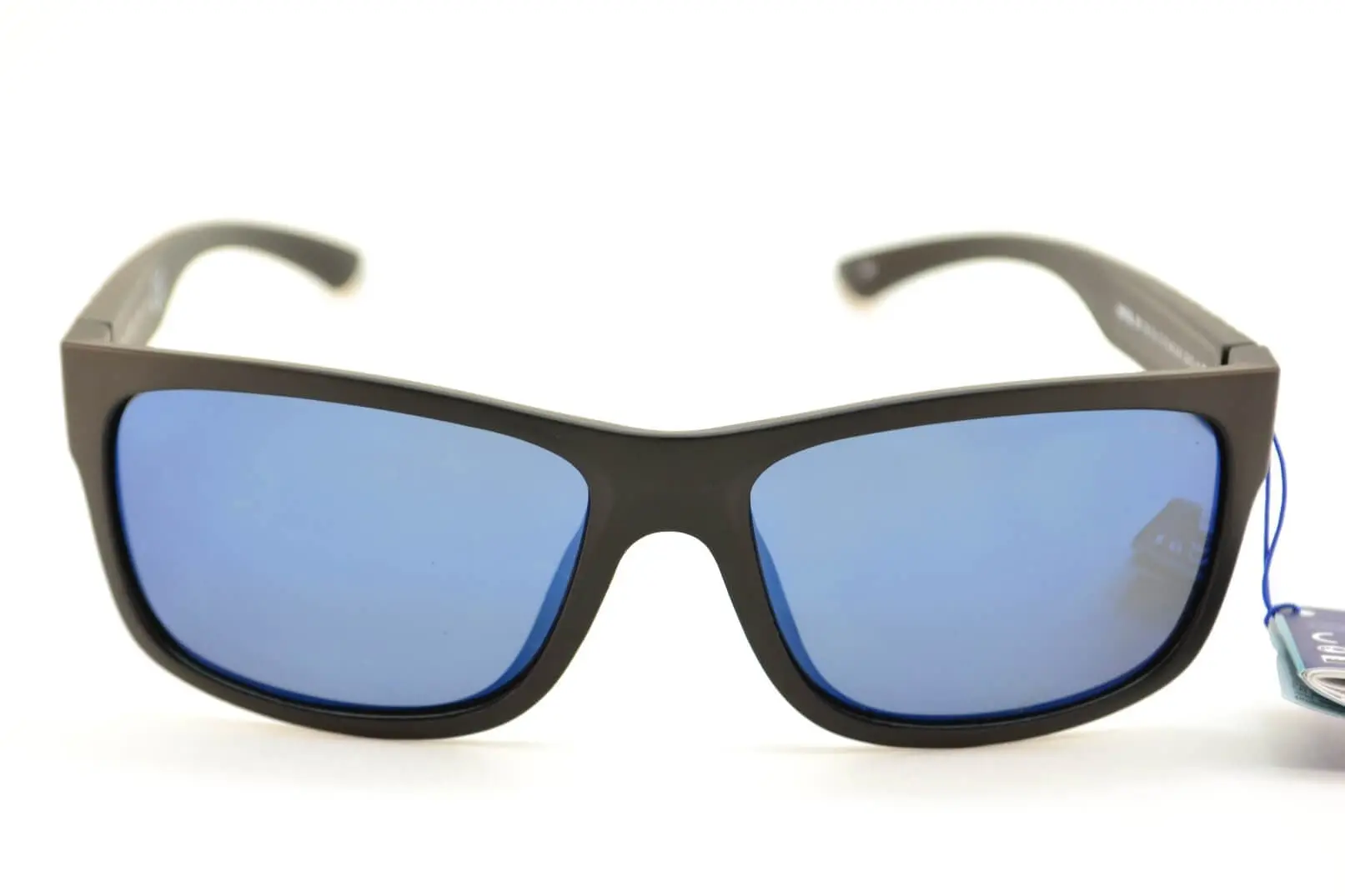 Солнцезащитные очки INVU A2807 A