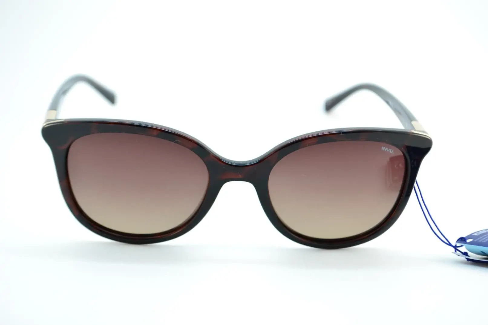 Солнцезащитные очки INVU B2938B