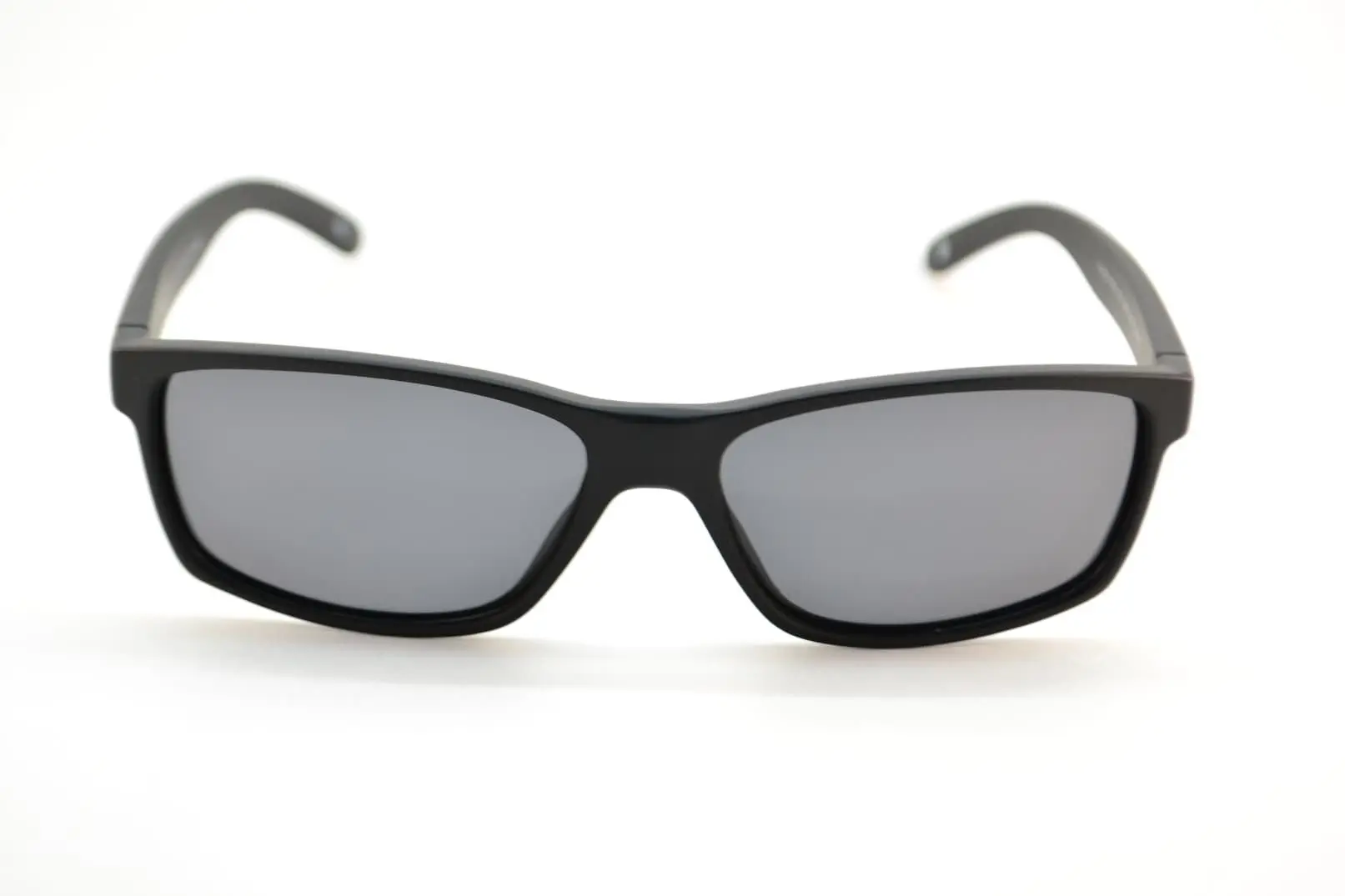 Солнцезащитные очки Genex GS-379 с. 037