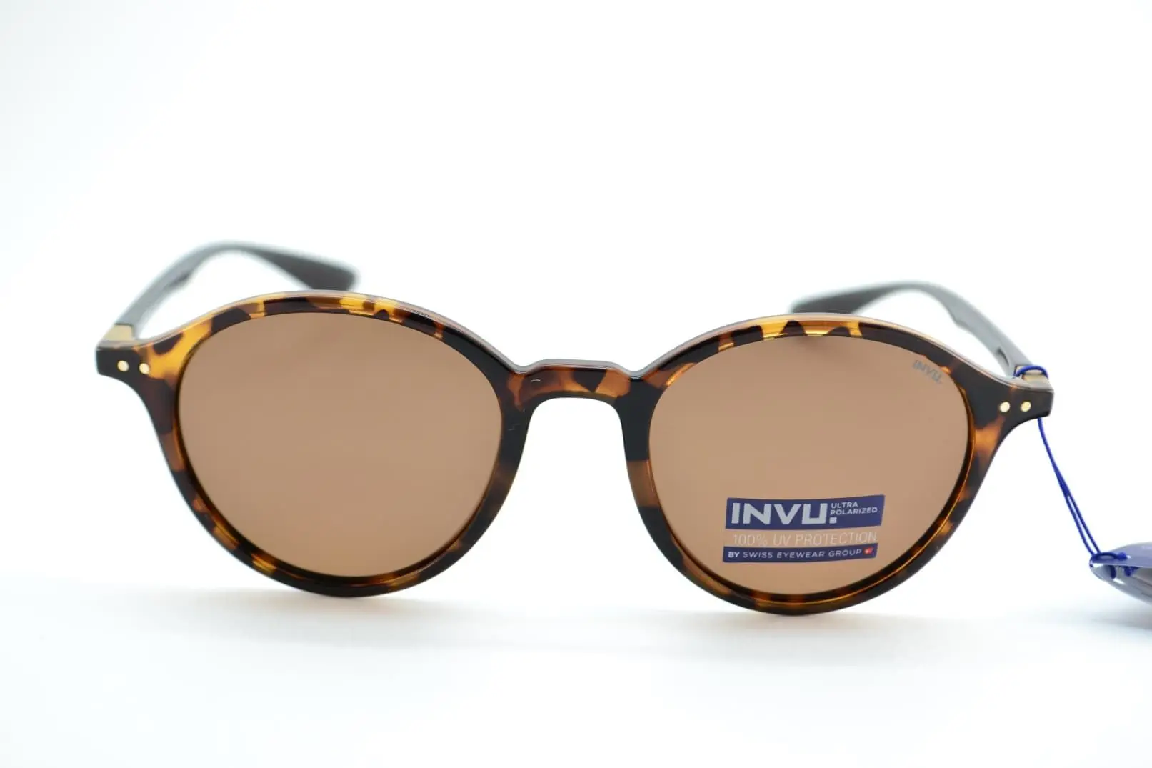 Солнцезащитные очки INVU T2809B