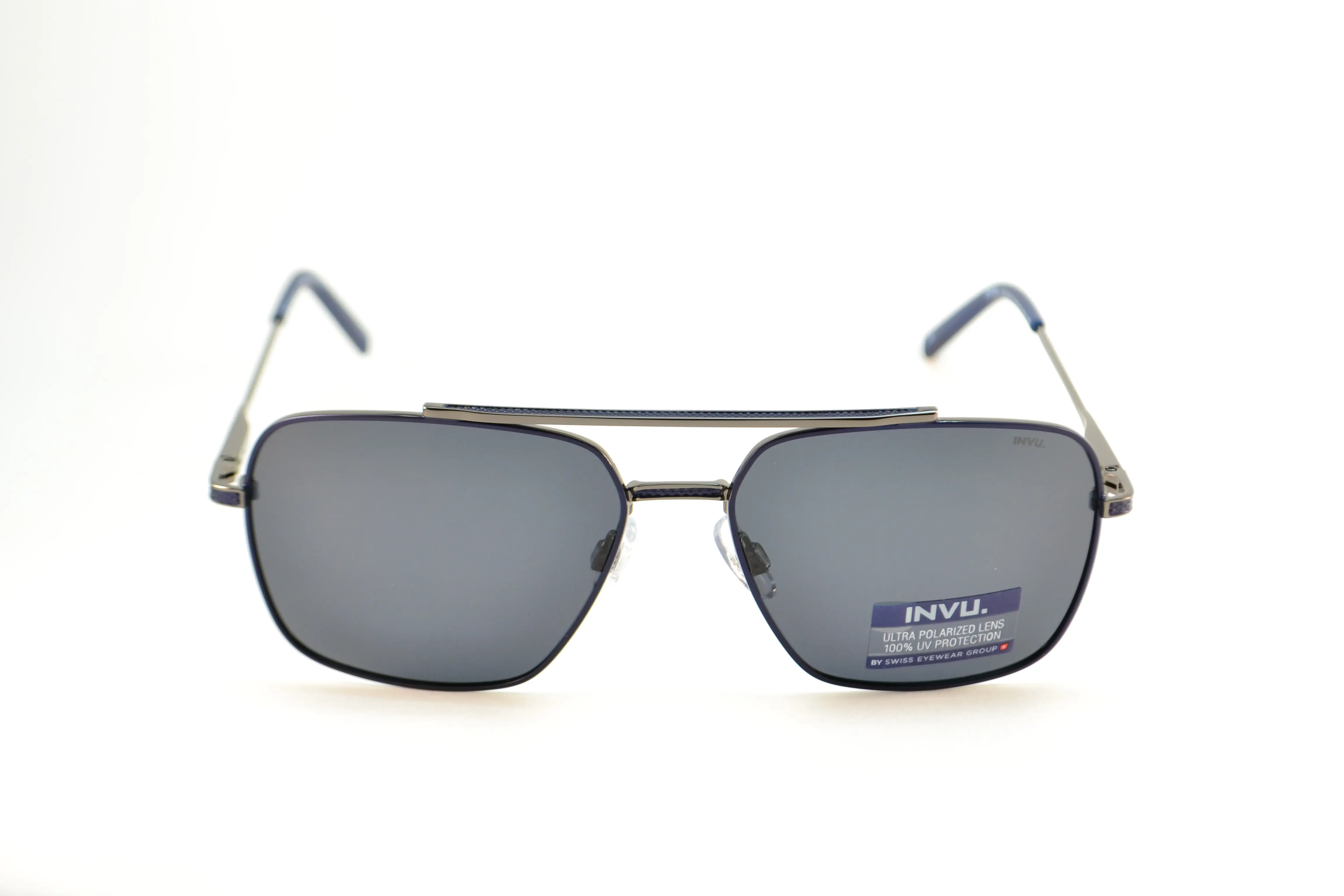 Солнцезащитные очки INVU B1104A