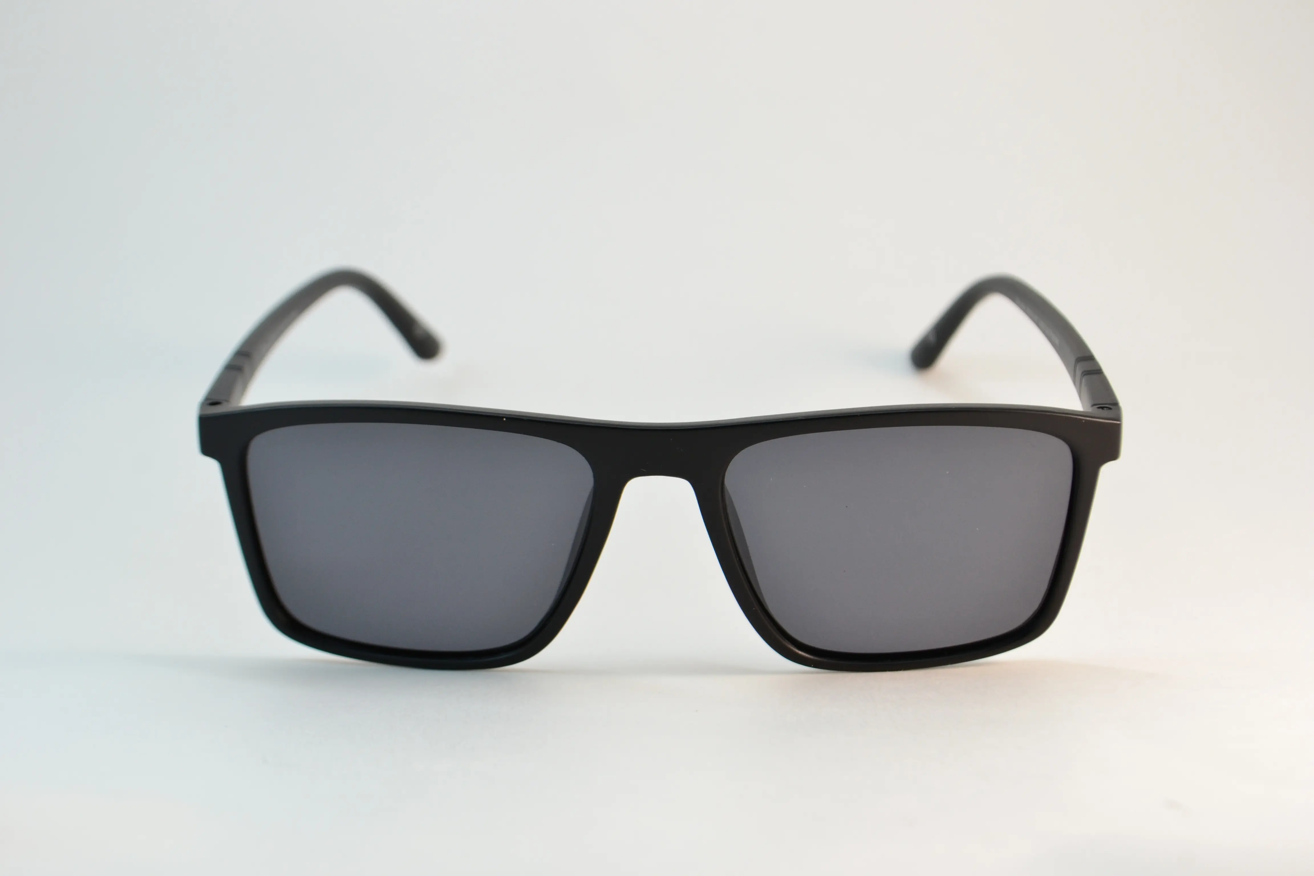 солнцезащитные очки Genex Sunglasses GS-546 с. 002