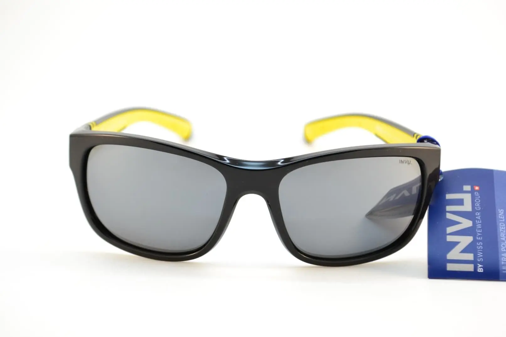 Солнцезащитные очки INVU K2912A