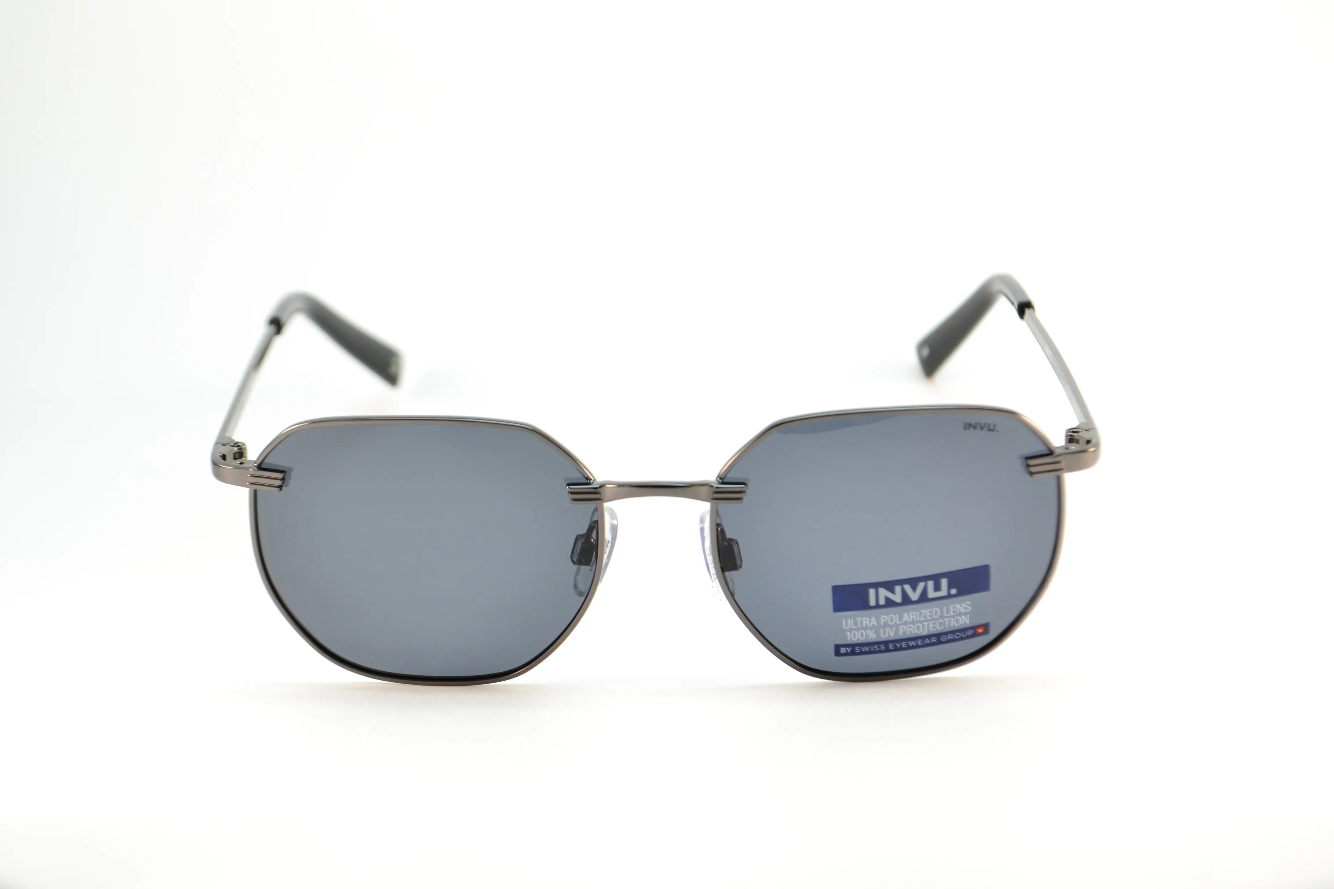Солнцезащитные очки INVU B1001C