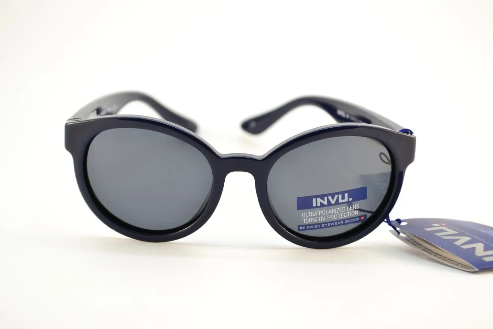 Солнцезащитные очки INVU K2901D