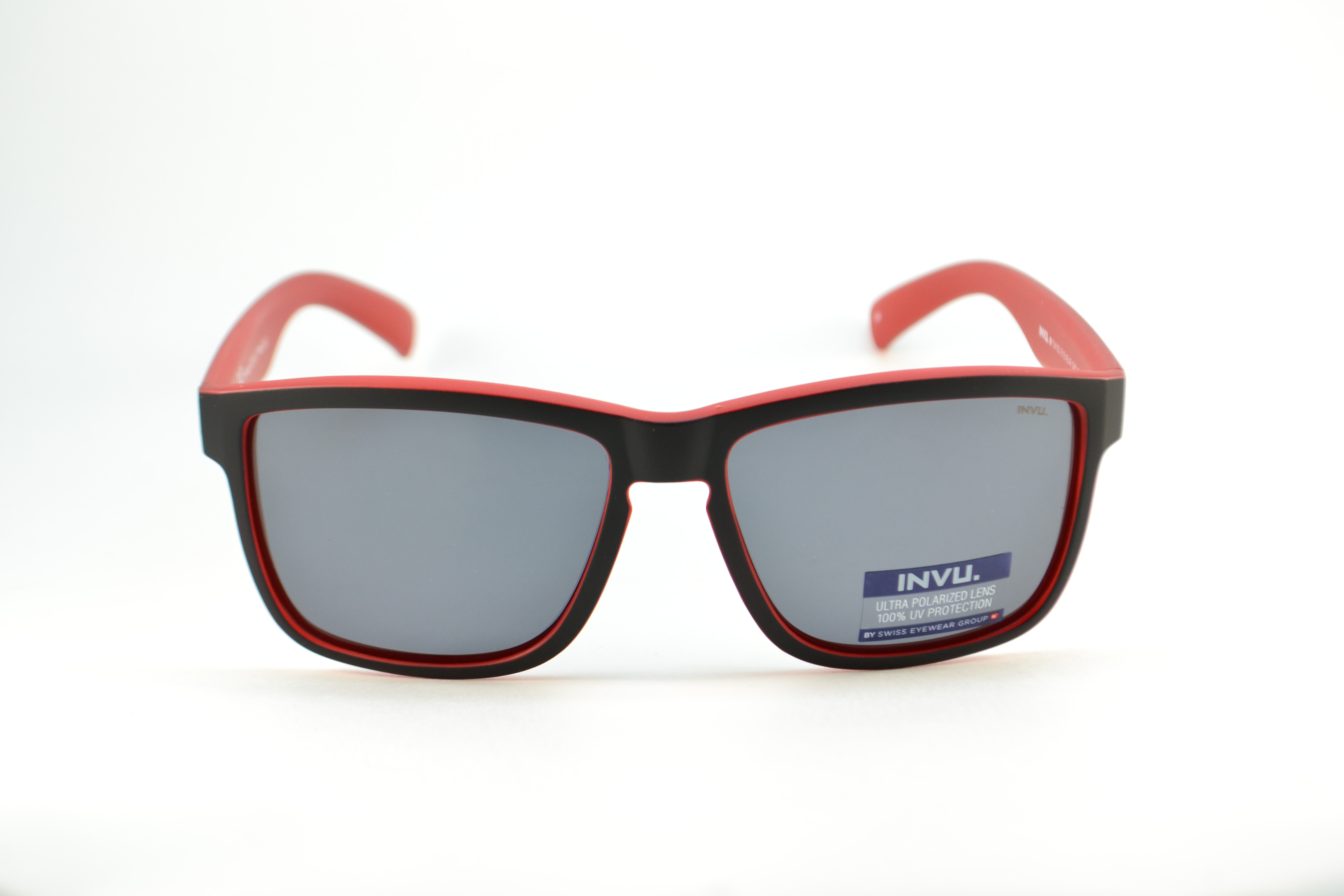 Солнцезащитные очки INVU A2112C