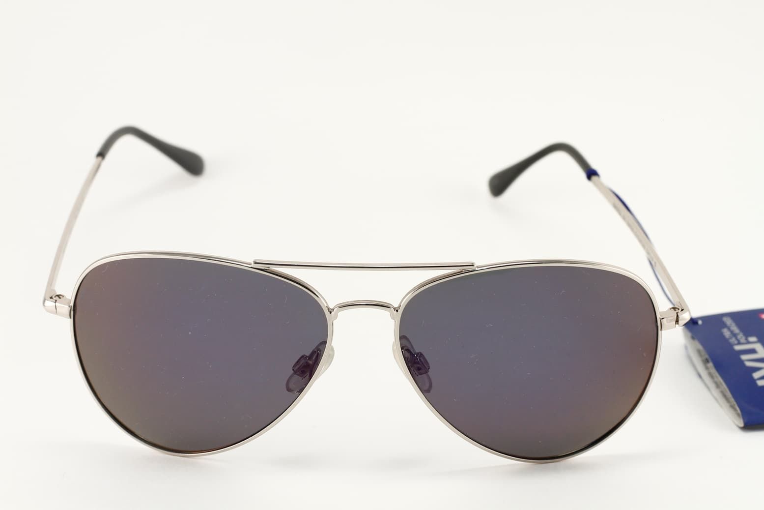Солнцезащитные очки INVU T1501 C