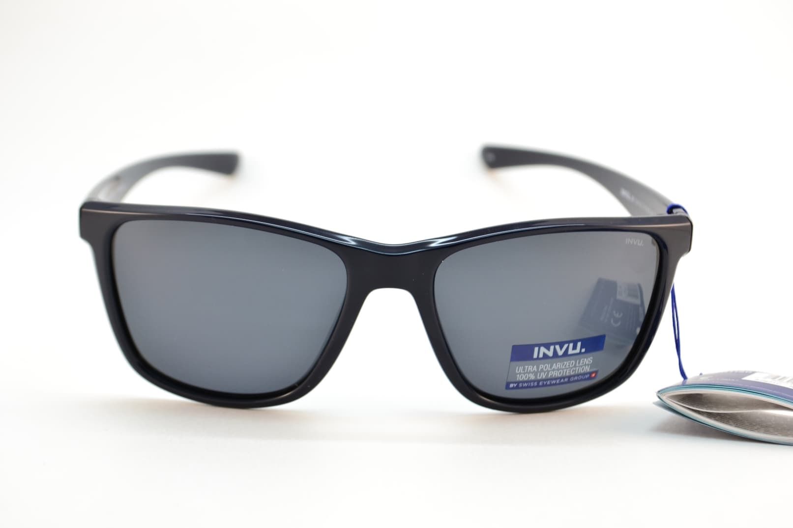 Солнцезащитные очки  INVU B2921C