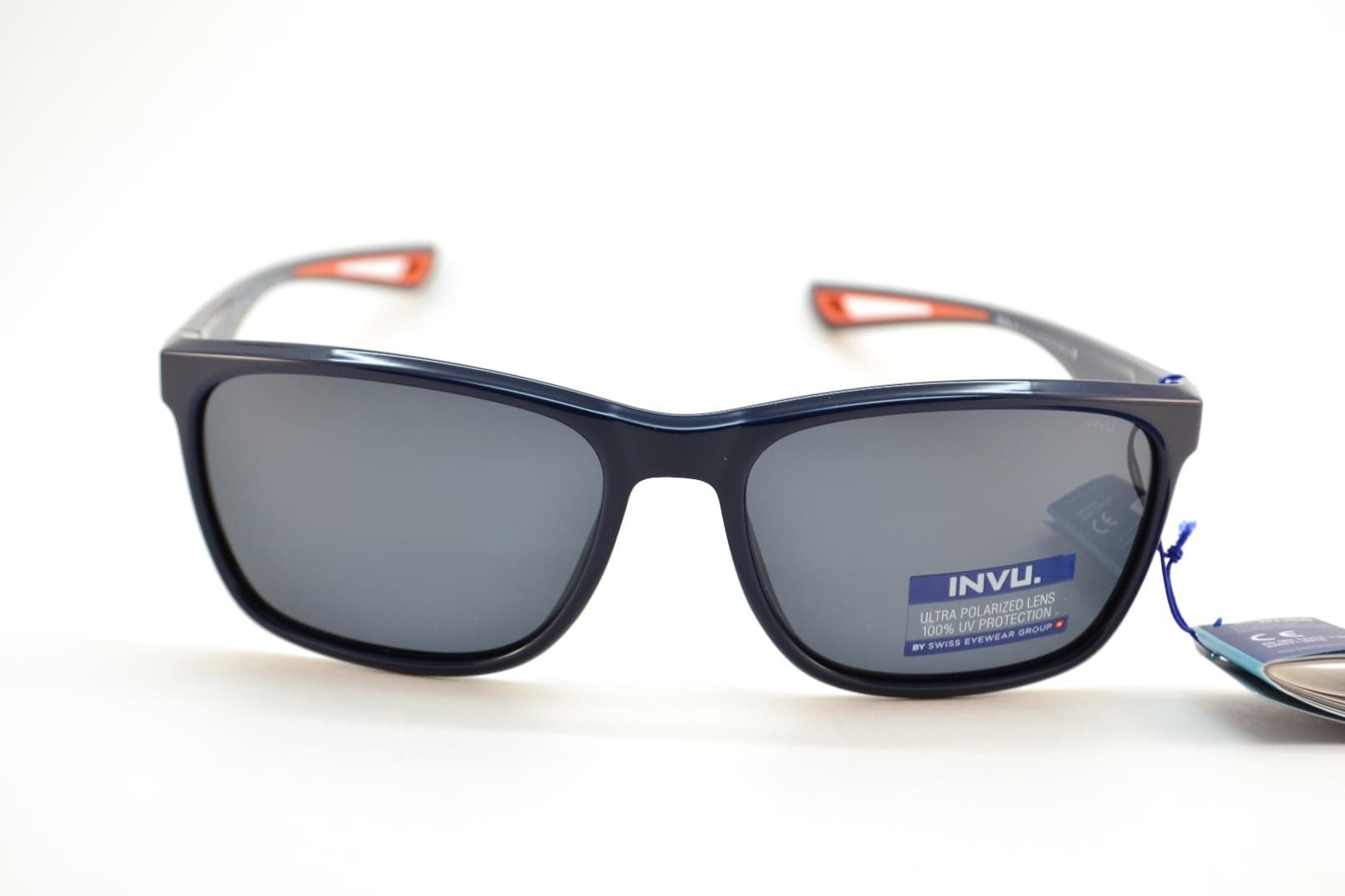 Солнцезащитные очки INVU A2920 C