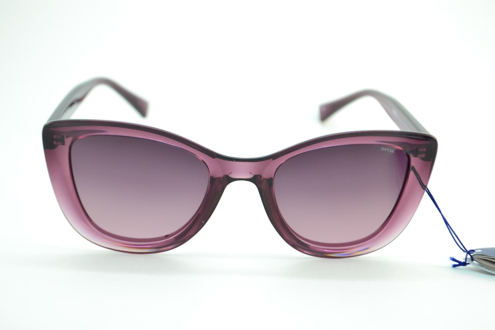 Солнцезащитные очки INVU B2928C