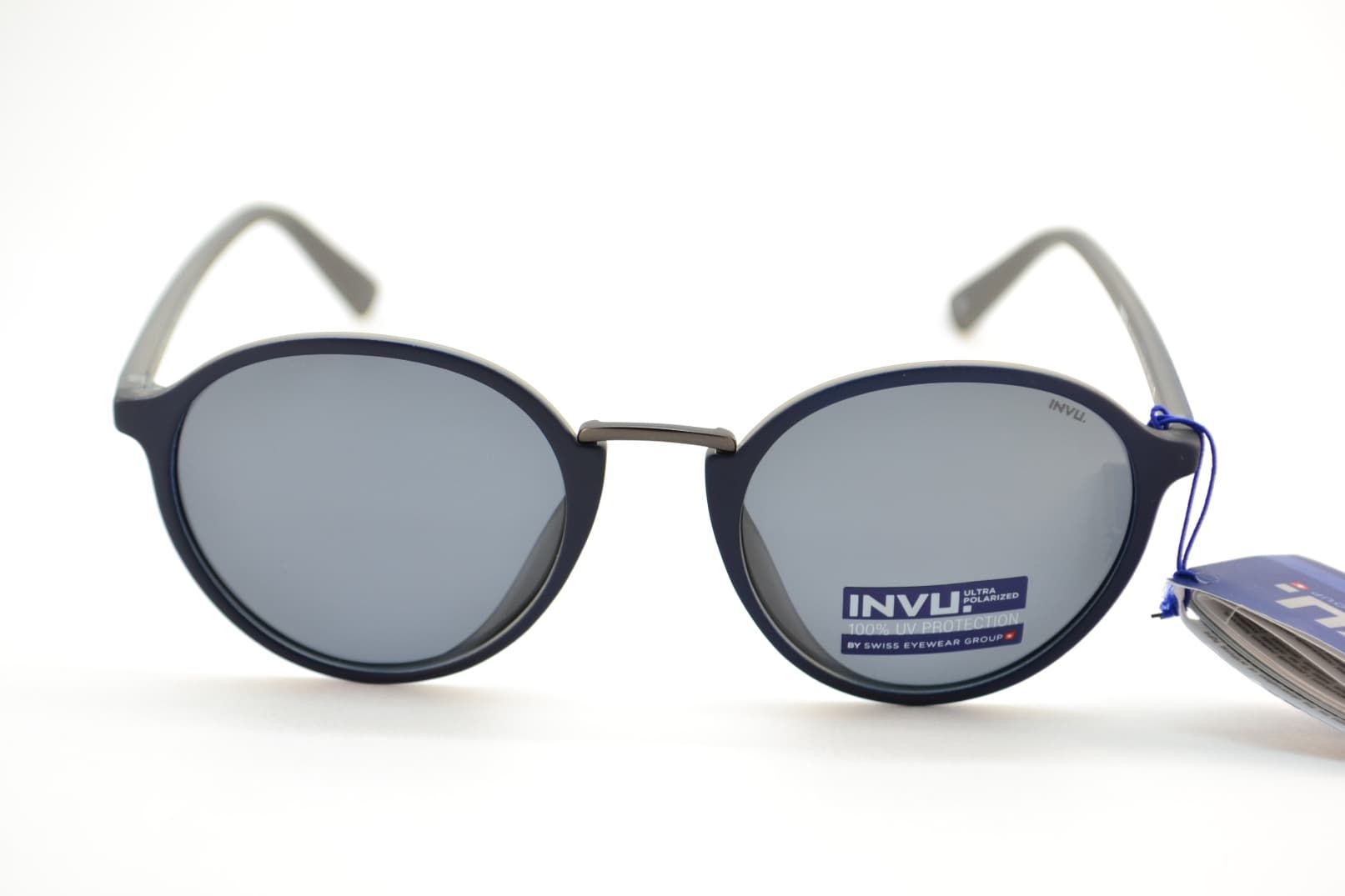Солнцезащитные очки INVU B1904B