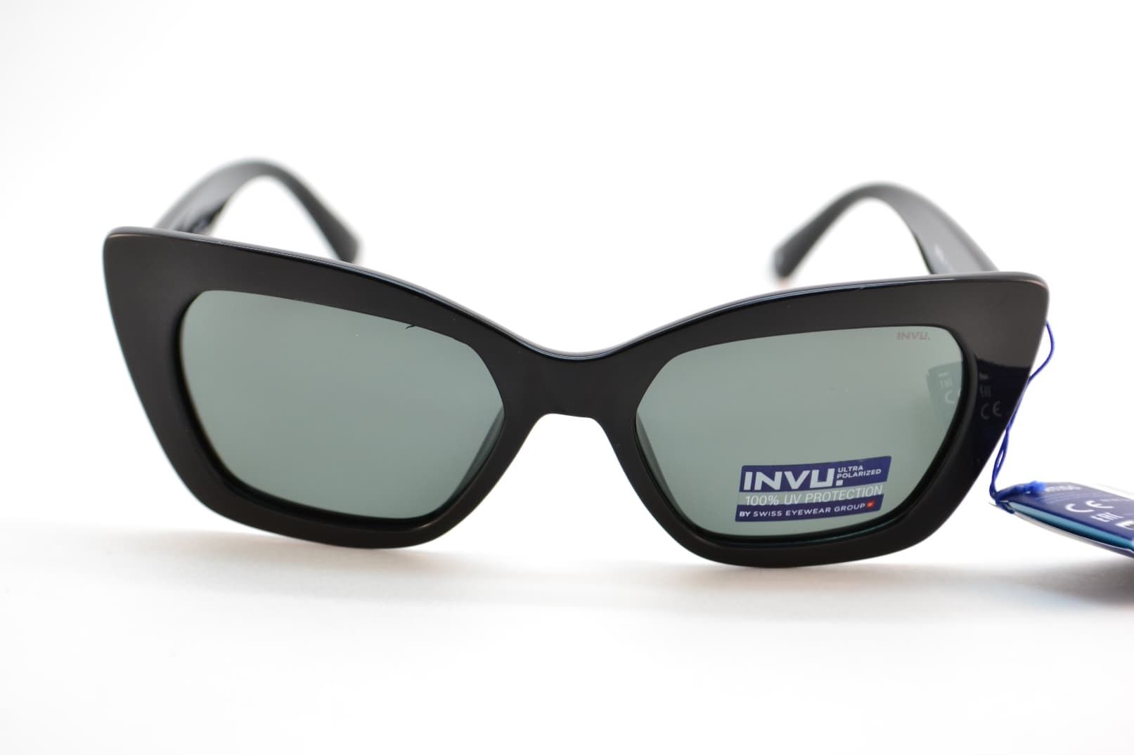 Солнцезащитные очки INVU T2900A